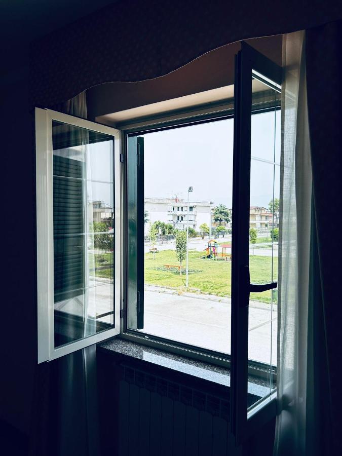Luena Home Luxury Apartment Brusciano Esterno foto